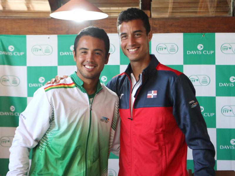 2020 Davis Cup WG I Playoffs BOL v DOM   Hugo Dellien (BOL) y Roberto Cid (DOM)  by Olga Almánzar (31)