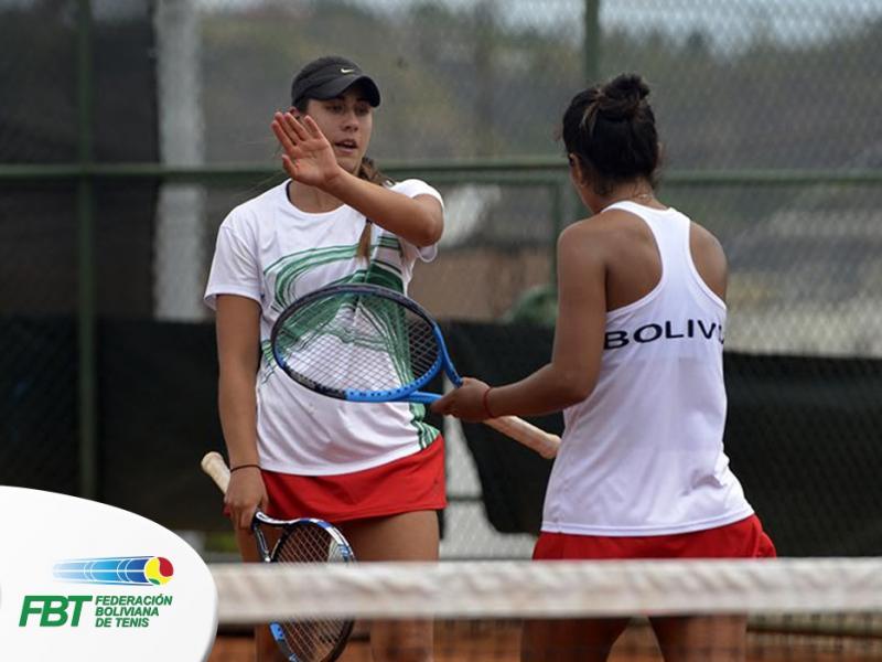 NOELIA Y DANIELA 4